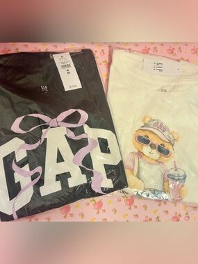 GAP Kids Black Tee with Pink Ribbon & White Bear Graphic Tee